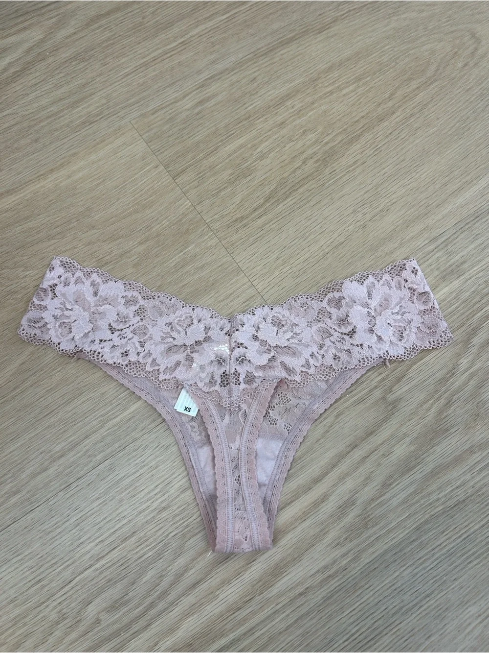 Soma Embraceable Allover Lace Thong Panty XS